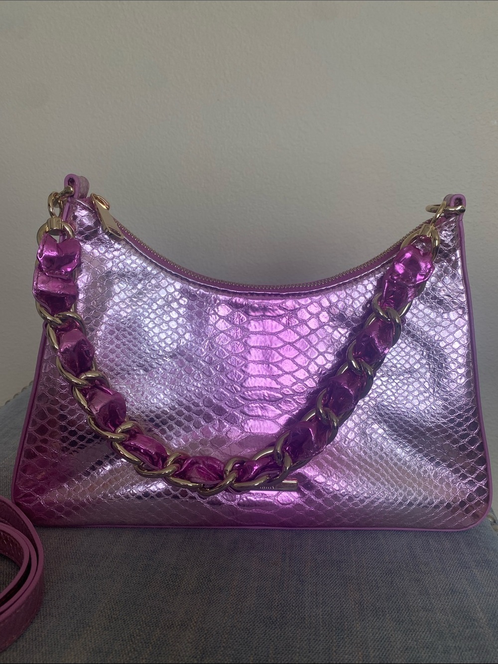 Brahmin NWOT Mod Esme Rose Water Akoni